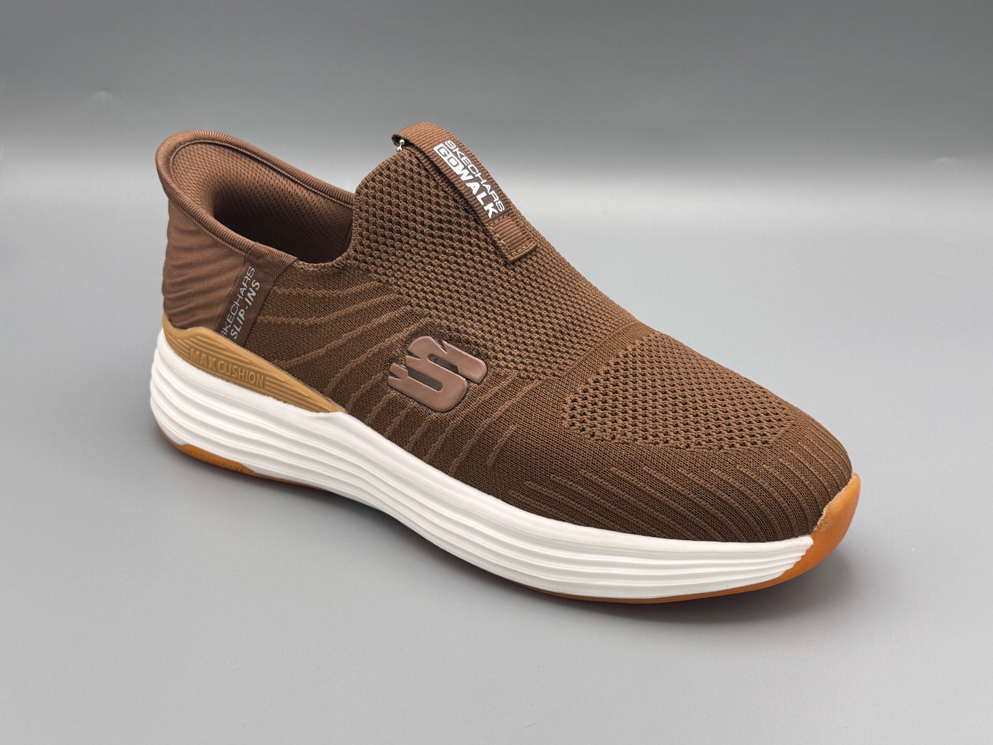 Skechers max cushion (slip-in)