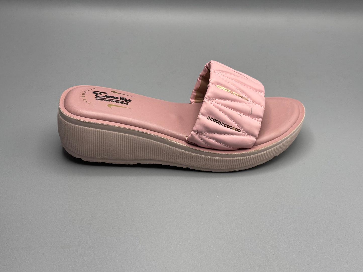Women’s Chunky Slippers