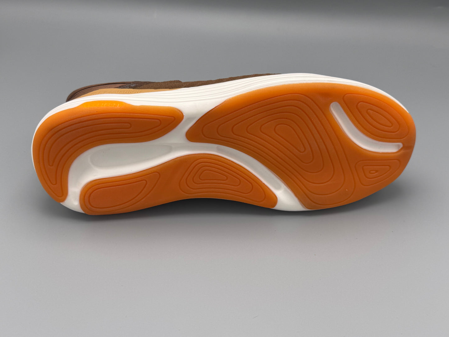 Skechers max cushion (slip-in)