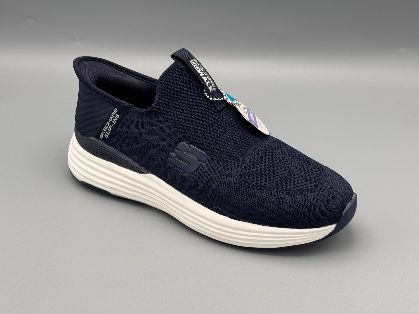 Skechers max cushion (slip-in)