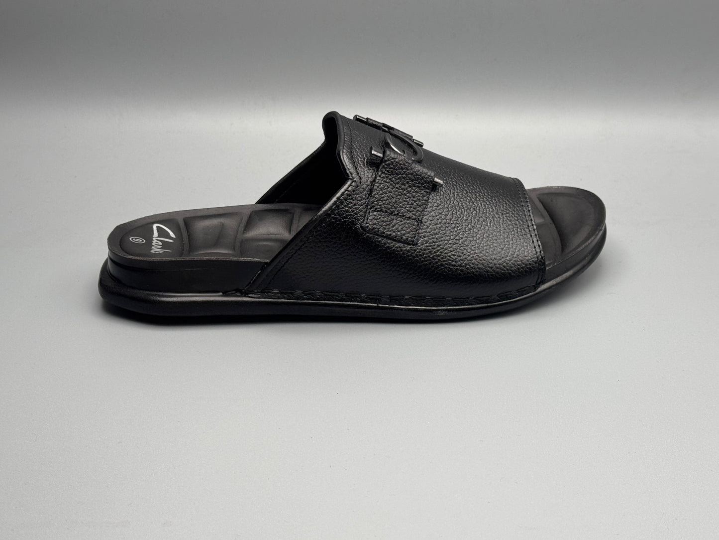 Balli leather slippers (Black)