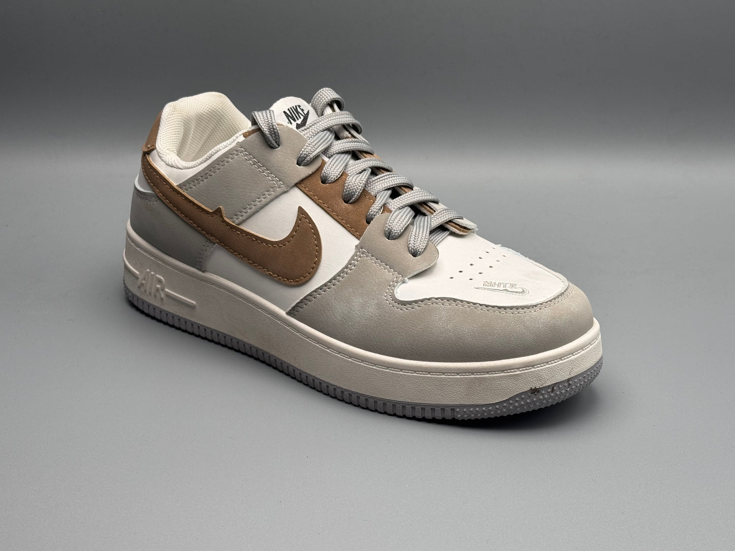 Men’s Chunky Sneakers (Smoky)