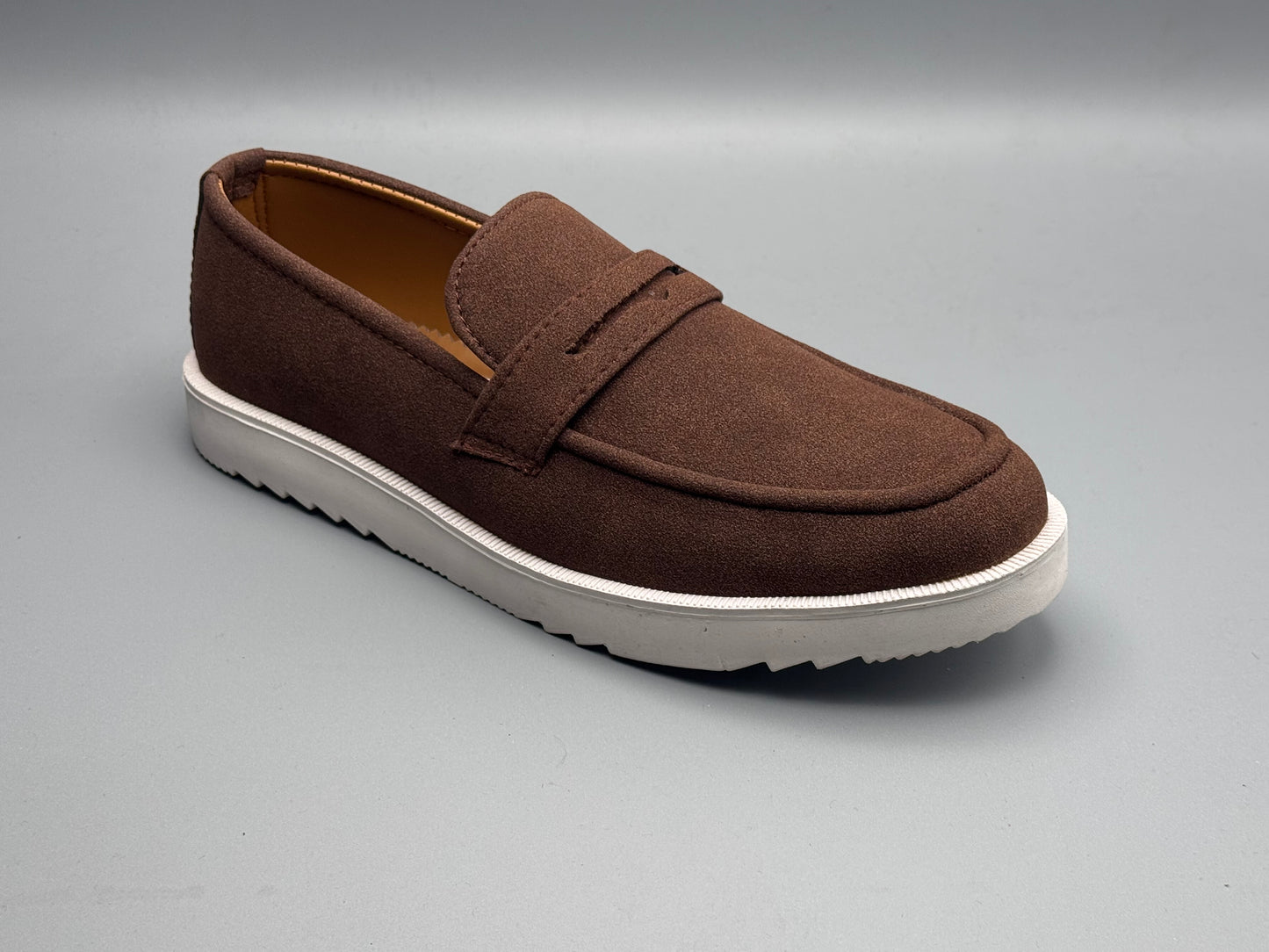 Suede shoes (Brown)