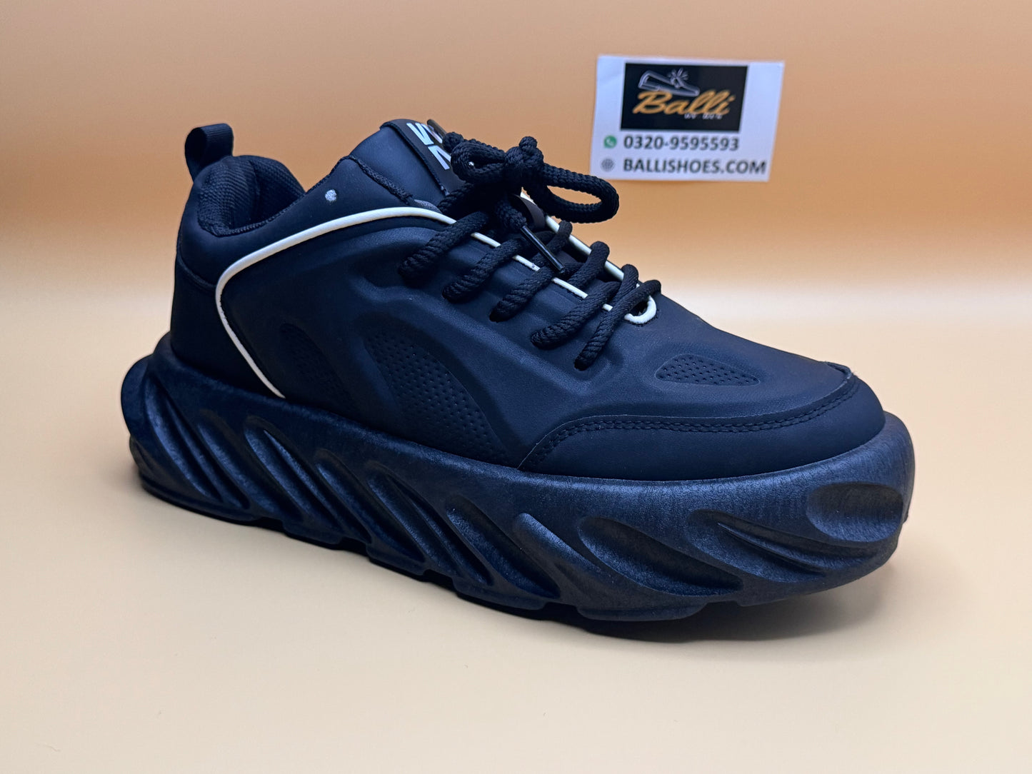 Luxury ed(Sneakers)
