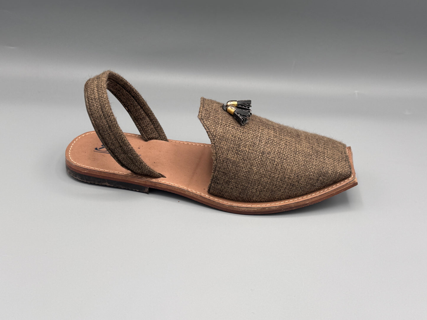 BS - Balochi chappal