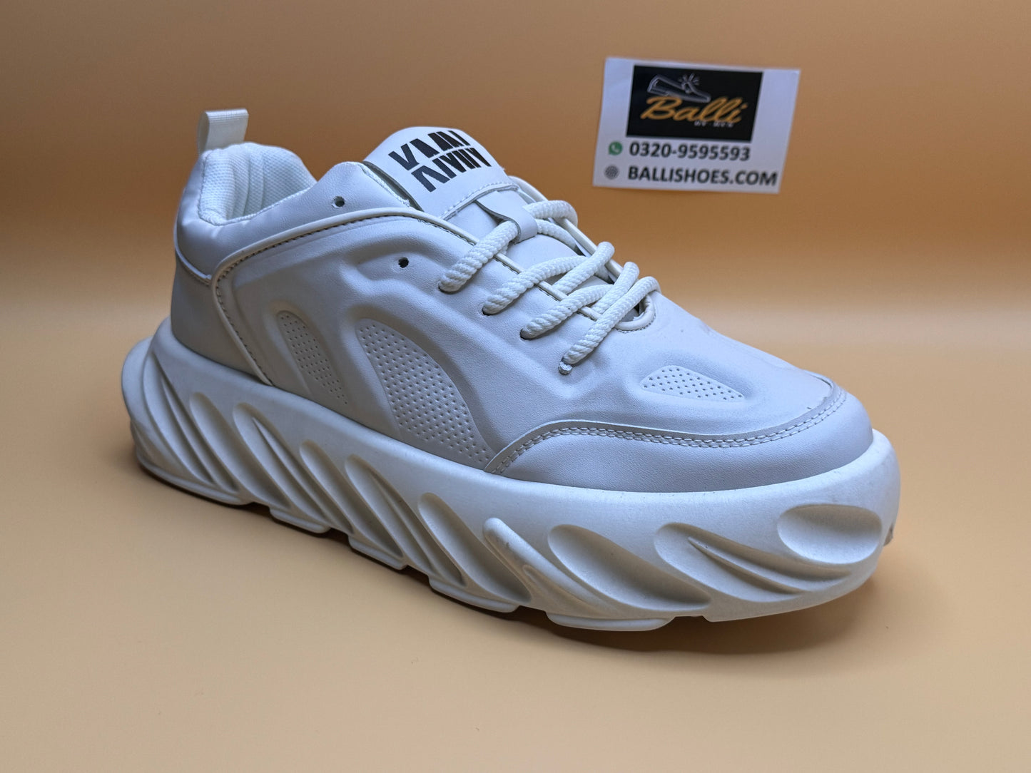 Luxury ed(Sneakers) Biege