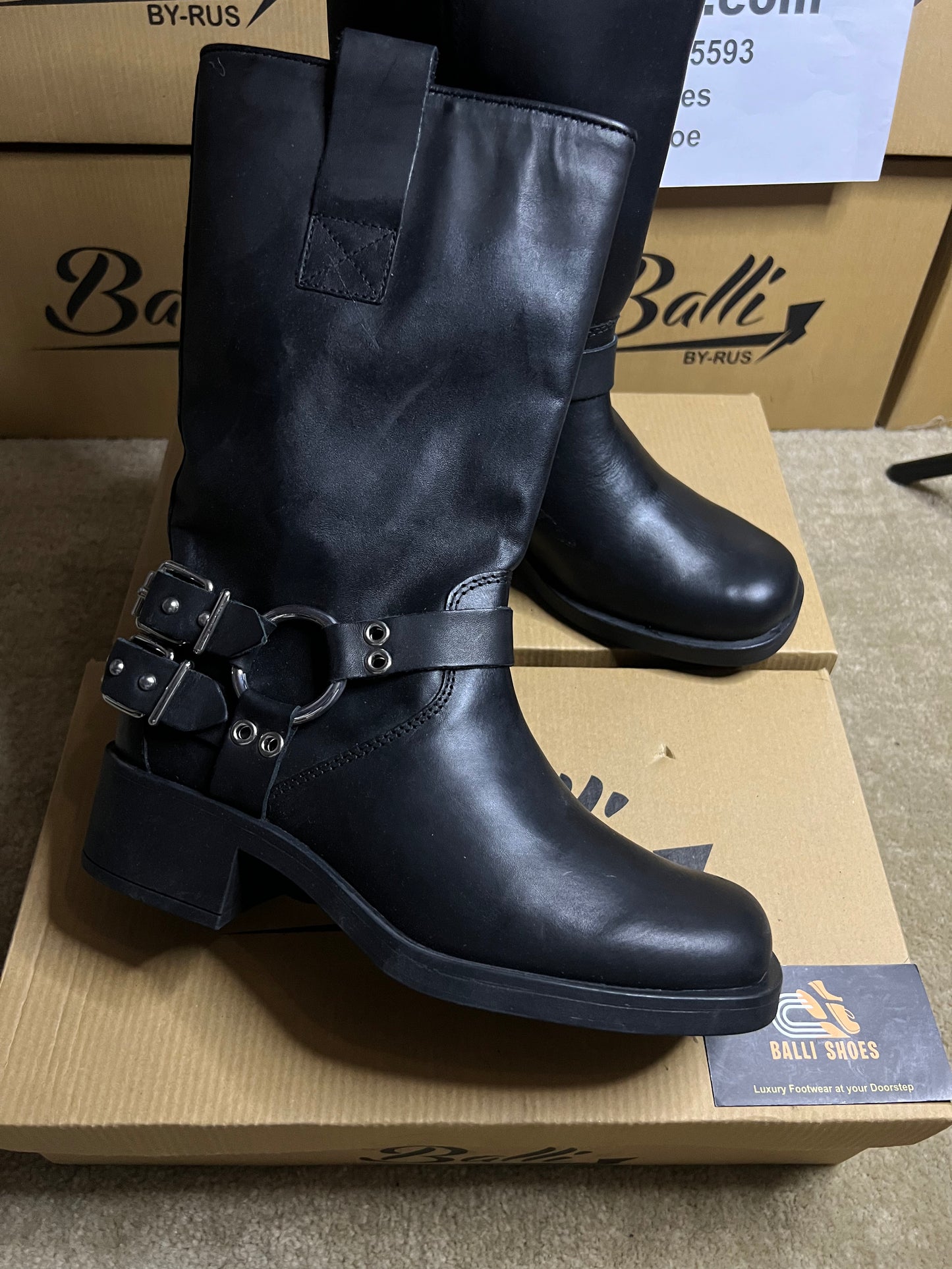 Leather heels (SSG-01)