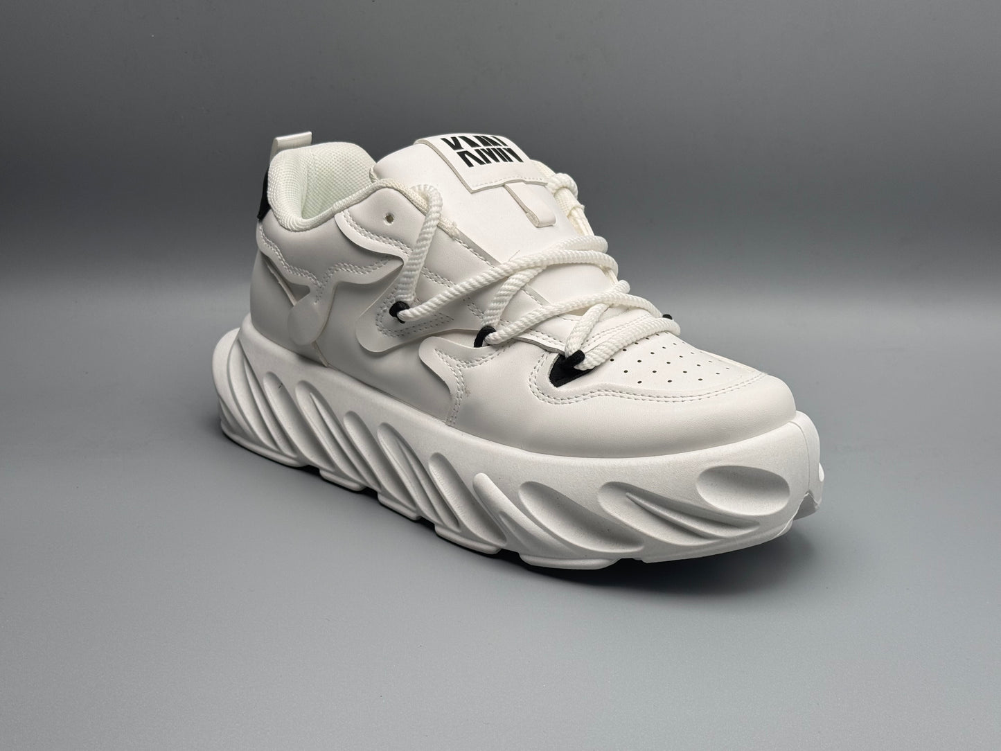 BS - Chunka Sneaker (white)