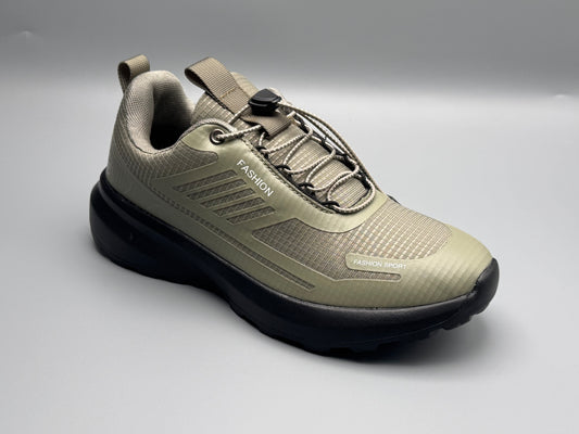 Stylish lightweight shoes