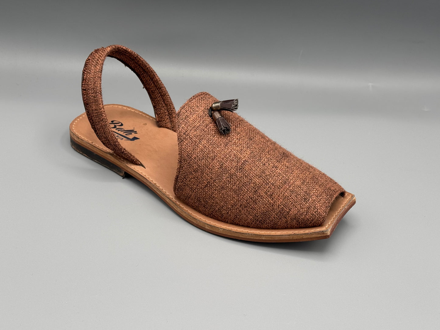 BS - Balochi chappal