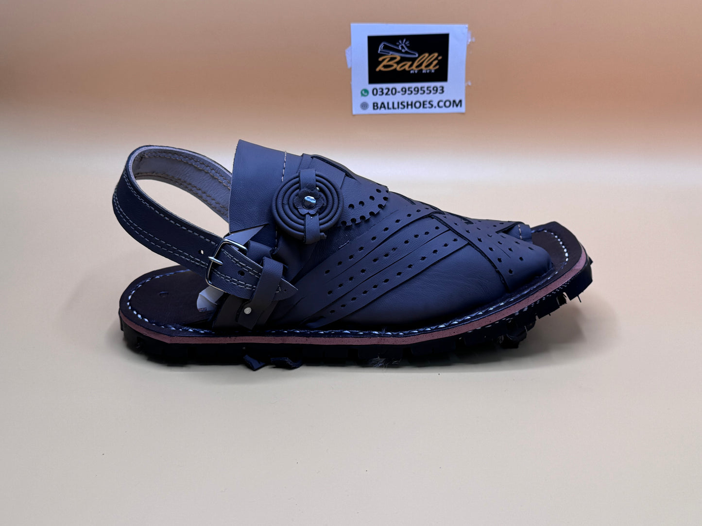 Leather tyresole chappal