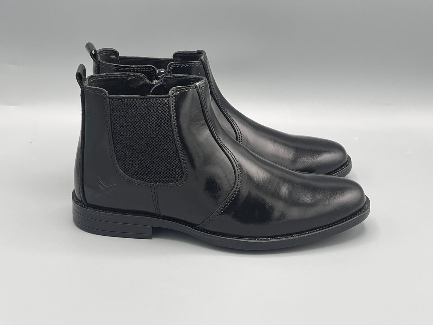 Patent leather Chelsea boots