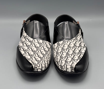 Royal chappal DG