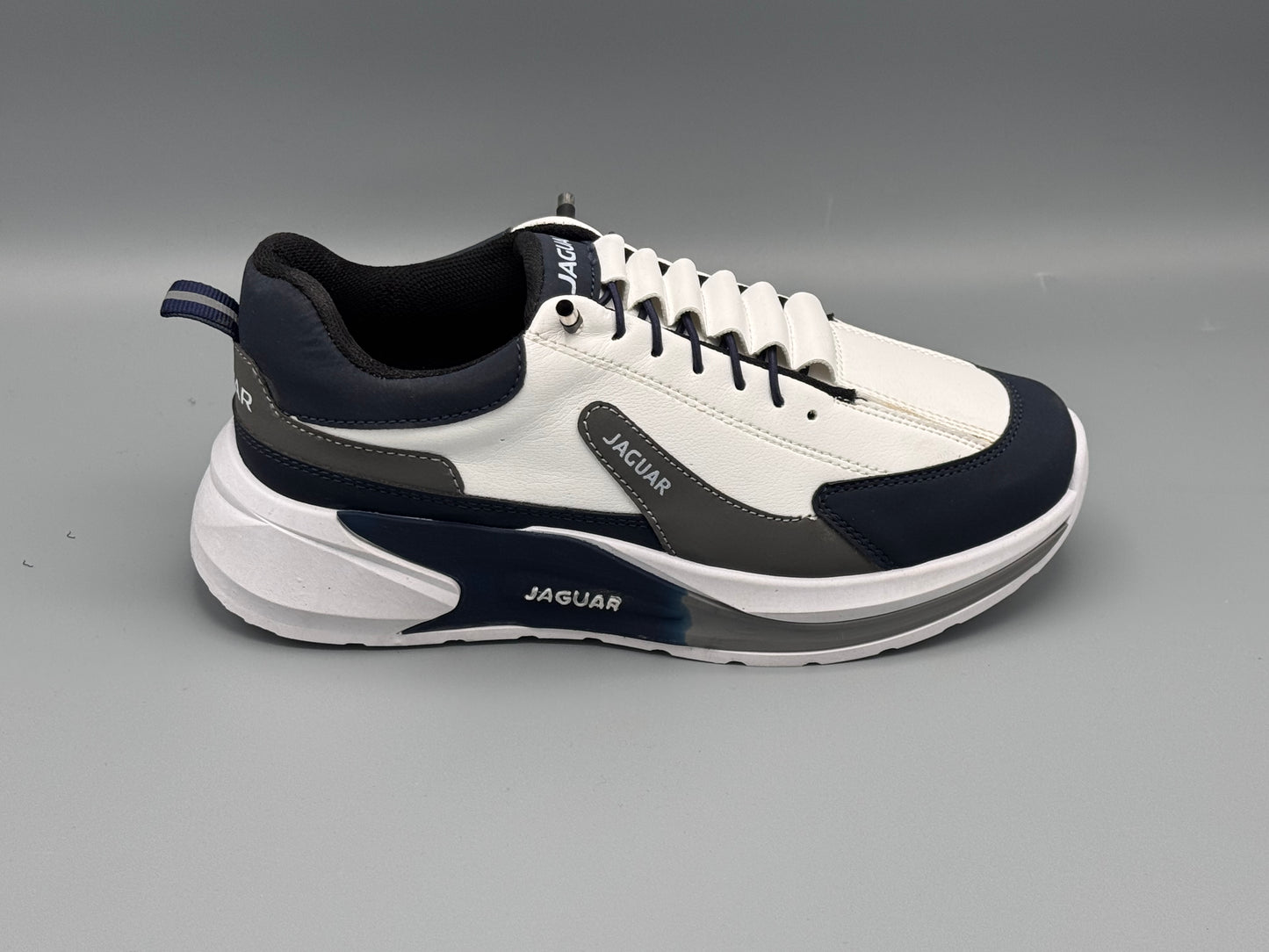 Stepper fashion shoes