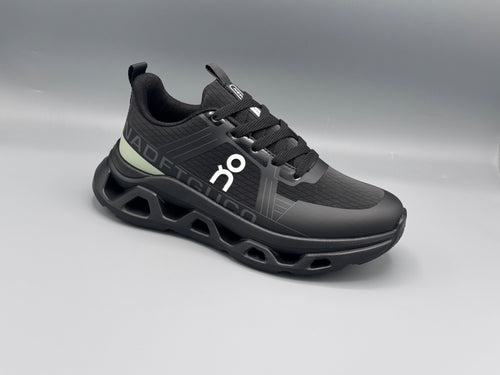 SQ luxury imported sneaker
