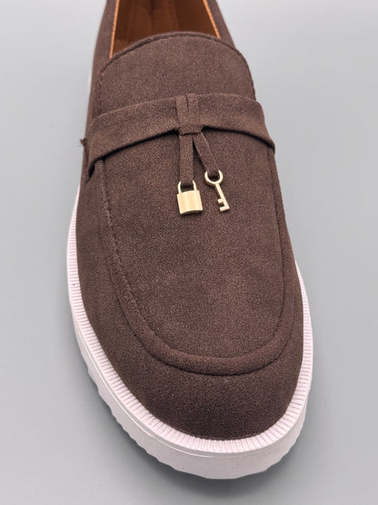 Suede shoes (lock & key)