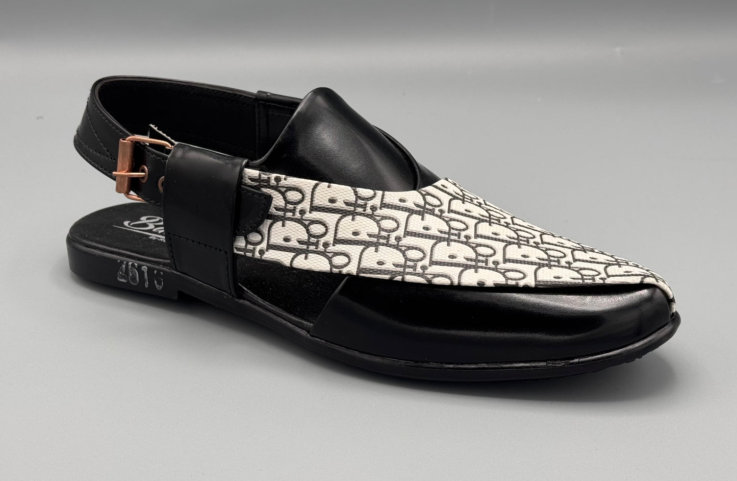 Royal chappal DG