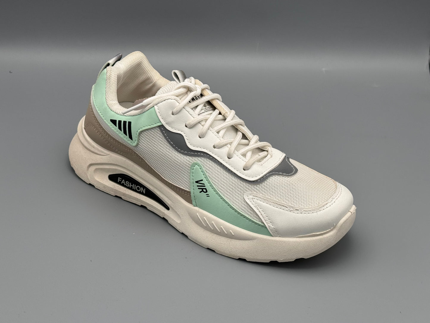 Stylish shoes 2k25