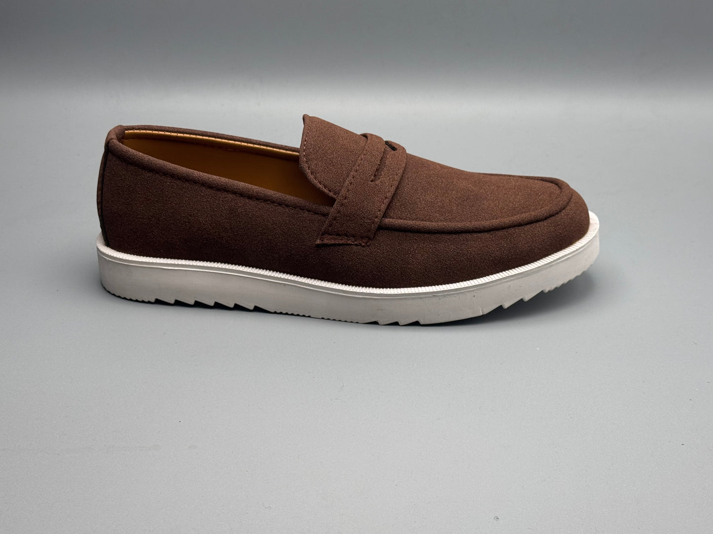 Suede shoes (Brown)