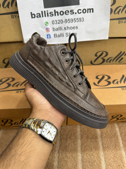 Fashion sneakers (Brown)