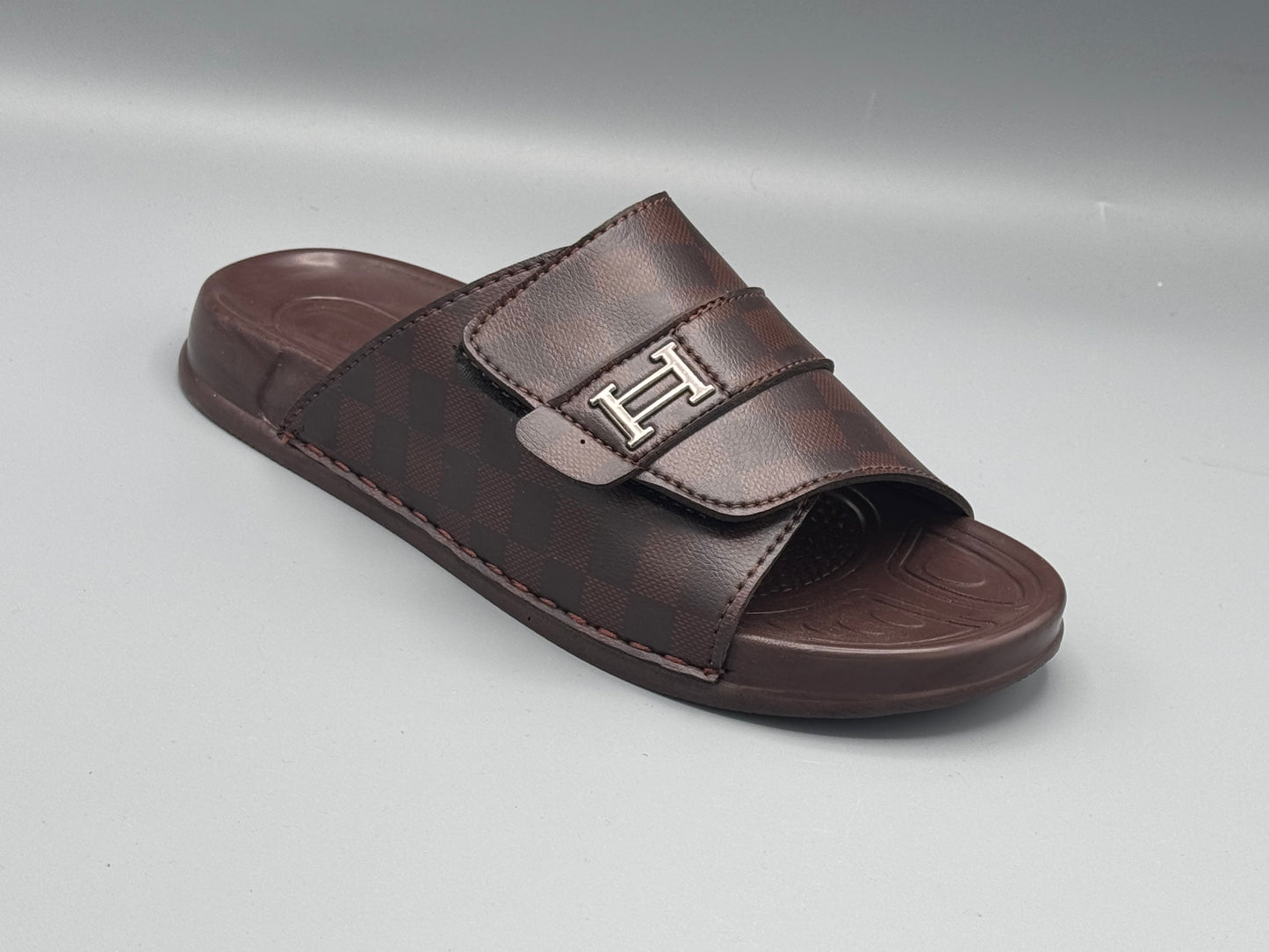 Medicated premium slipper
