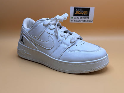 Men’s Chunky Sneakers (White)