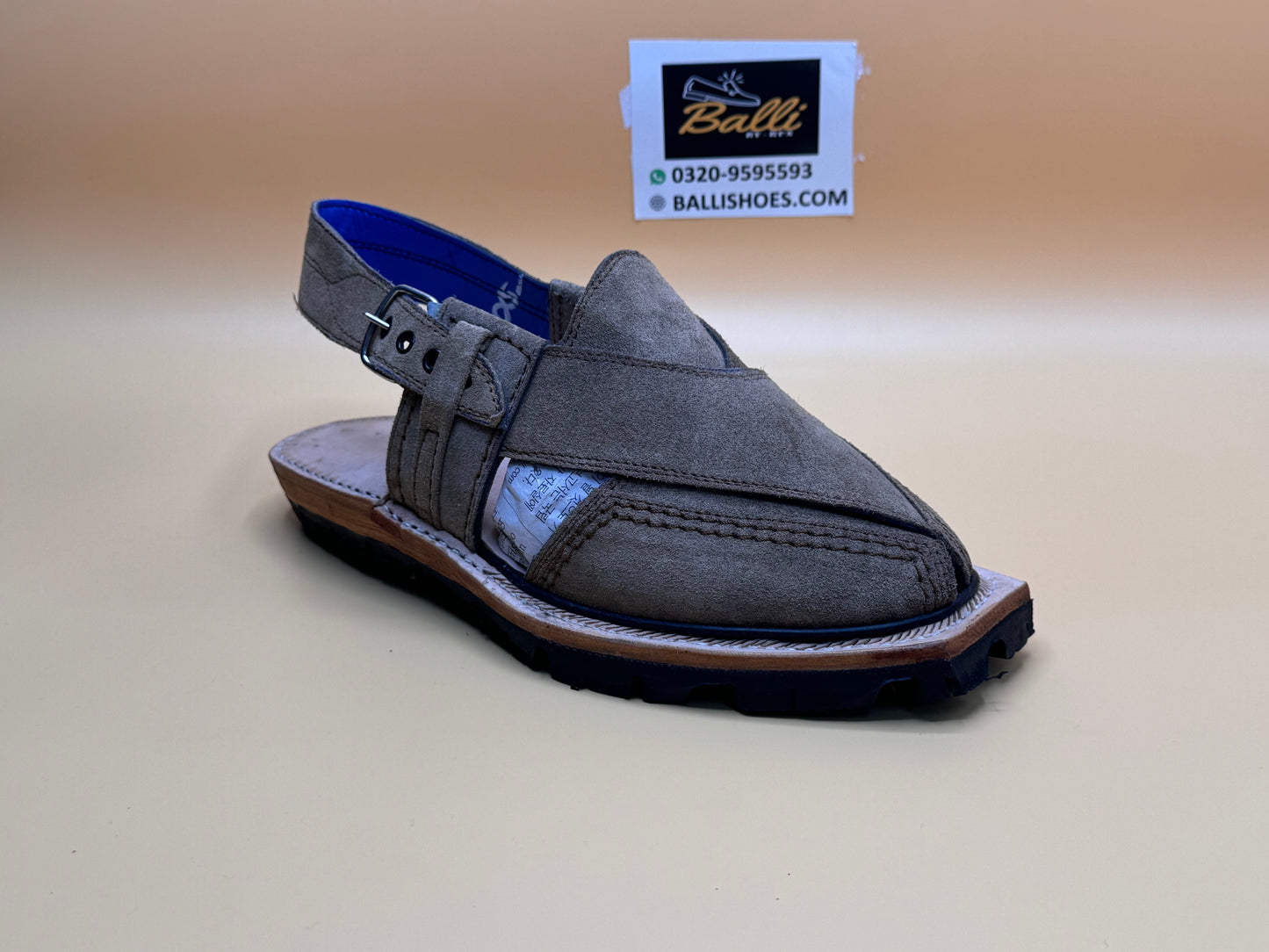 Leather tyresole chappal