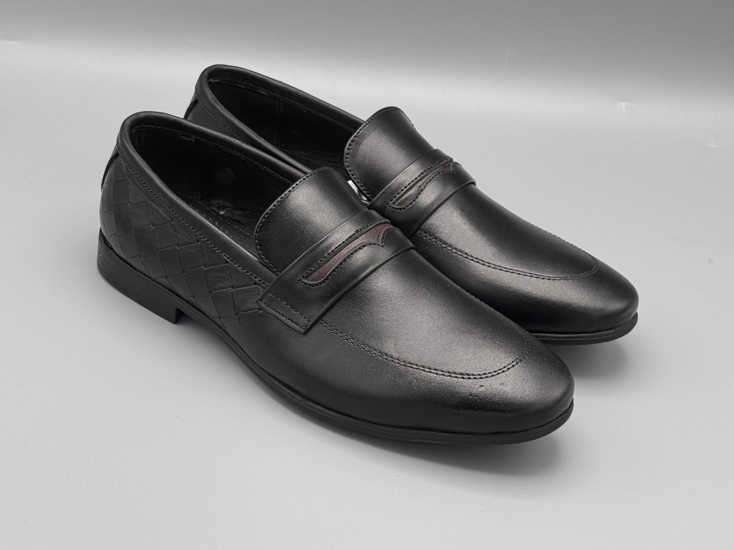 Royal leather shoes 6.0