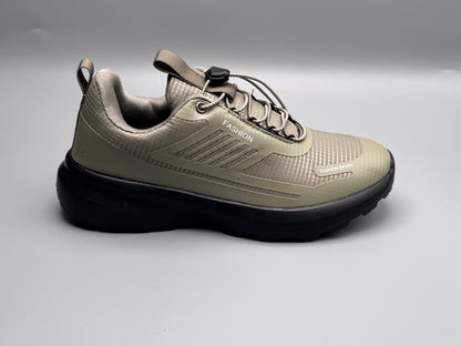 Stylish lightweight shoes