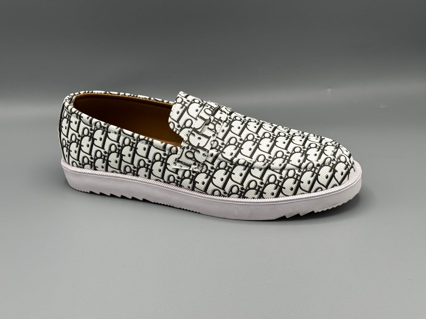 Fashion dress shoes