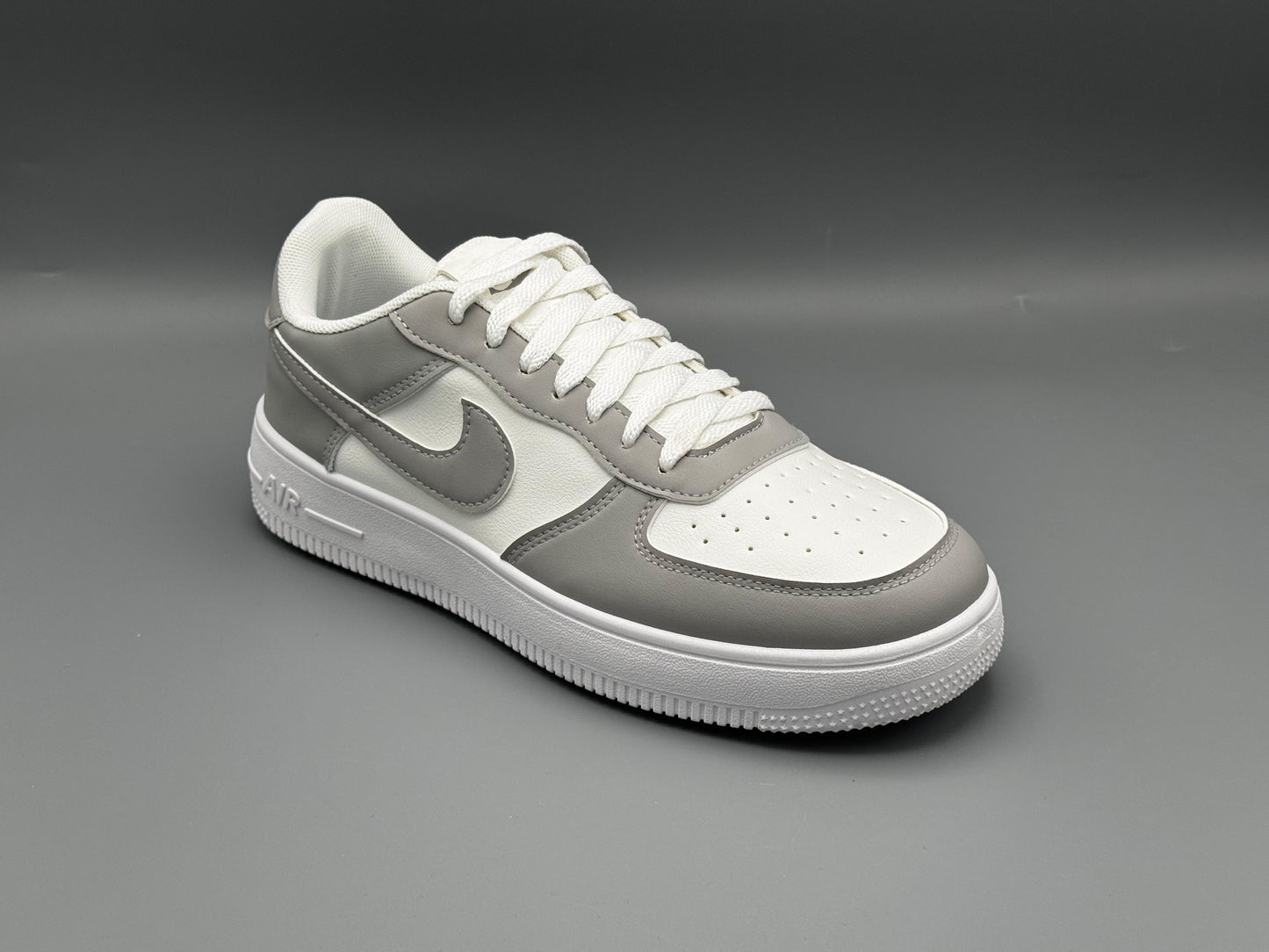 Trending chunks (sneakers)