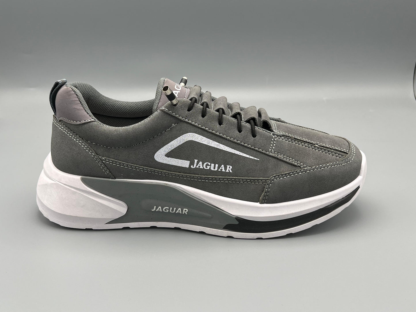 Stepper fashion shoes