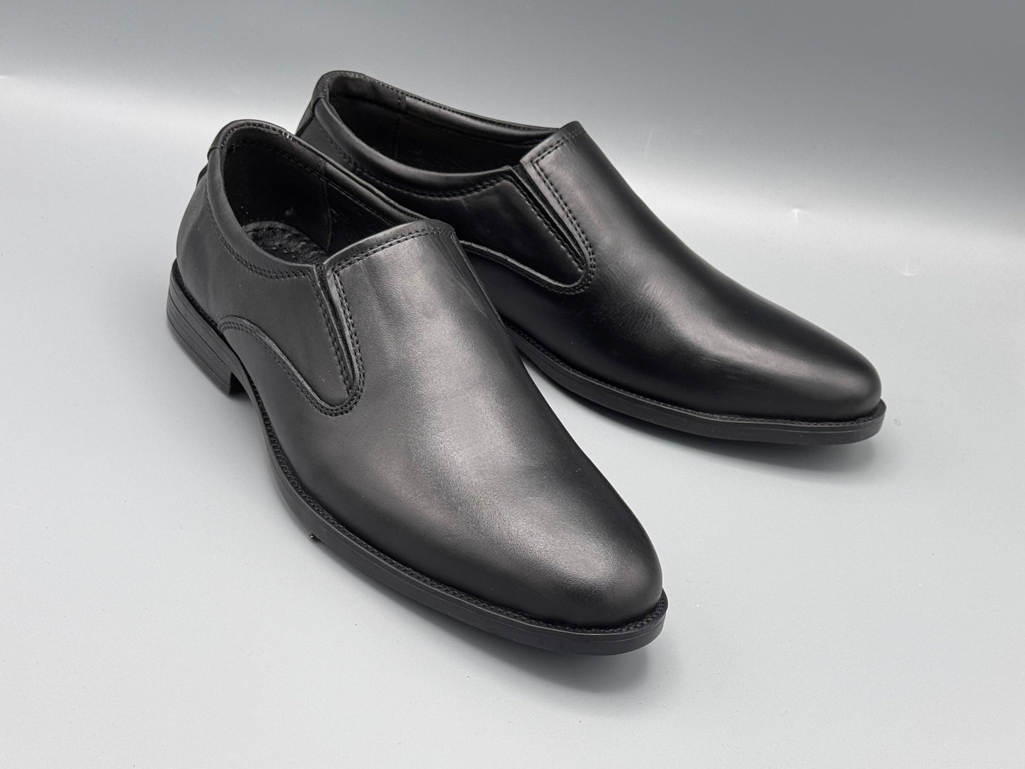 Royal leather shoes 4.0