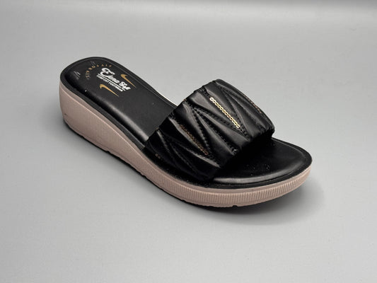Women’s Chunky Slippers