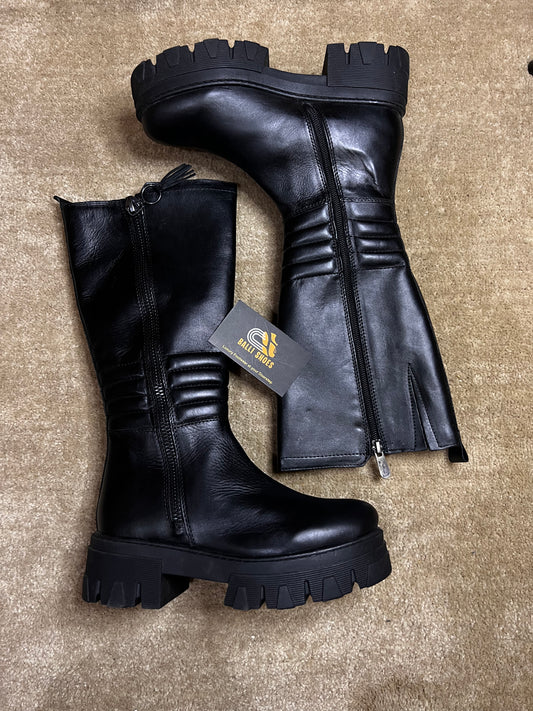 Leather long boots (LSB-02)